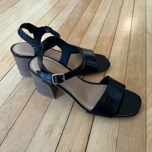 Old Navy Black Block Heels